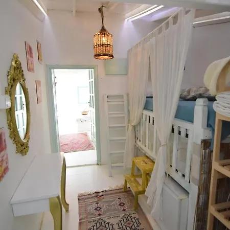 Bed & Breakfast Aracati Alaçatı