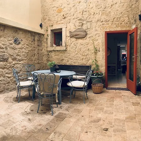 Aracati Bed & Breakfast Cesme